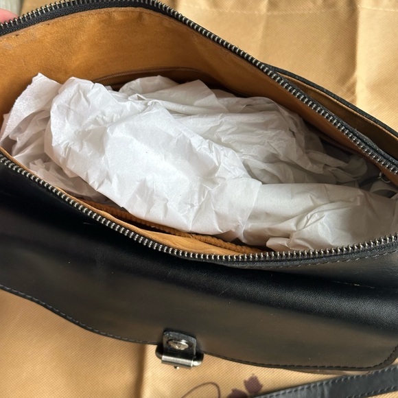 Patricia Nash Kirby Black Leather Crossbody Bag Buckle Flap - Picture 11 of 16